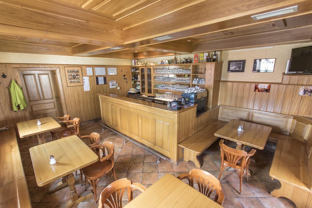 Gostilna Pension Blegos Поляне-над-Шкофьё-Локо Экстерьер фото
